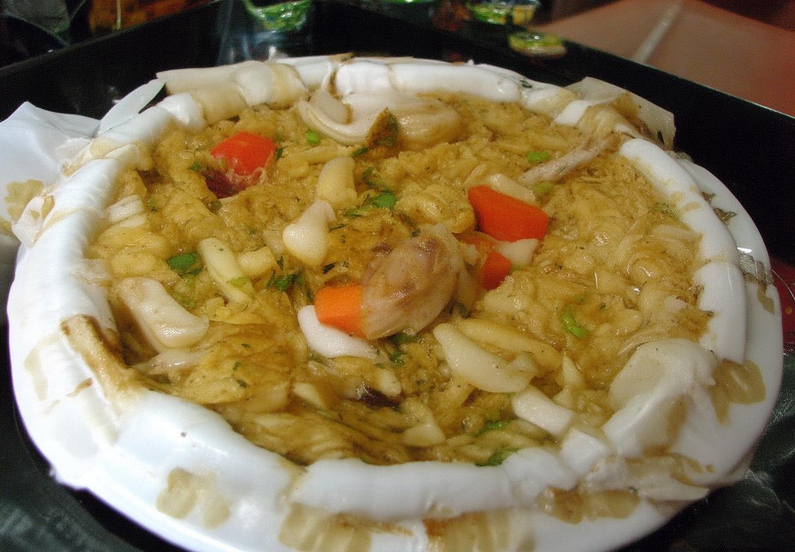 欧冠巅峰战：瓜迪奥拉战术完胜，曼城闪电三击摧毁皇家马德里